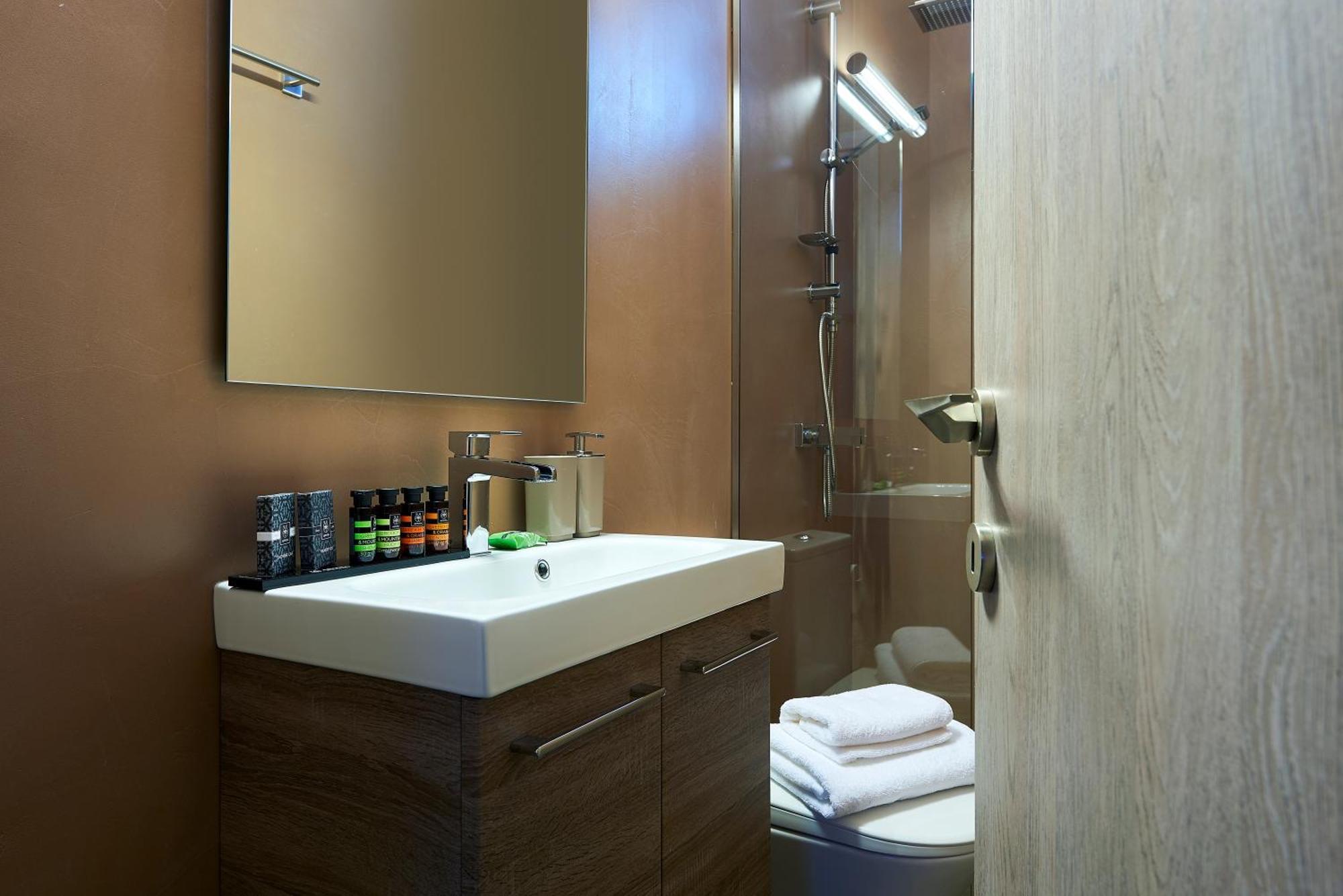 Elaia Luxury Suites Lagonisi Extérieur photo